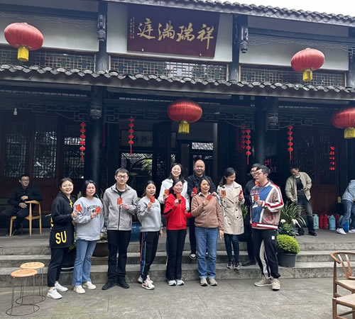 綿陽市先鋒醫(yī)療器械有限公司：凝聚團隊力量，共筑先鋒夢想 —— 2023年春季團建活動紀(jì)實